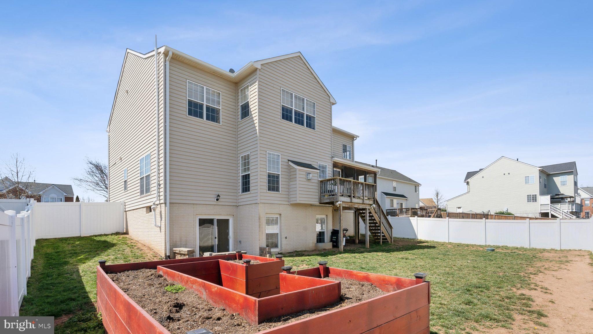 10775 REYNARD FOX LANE