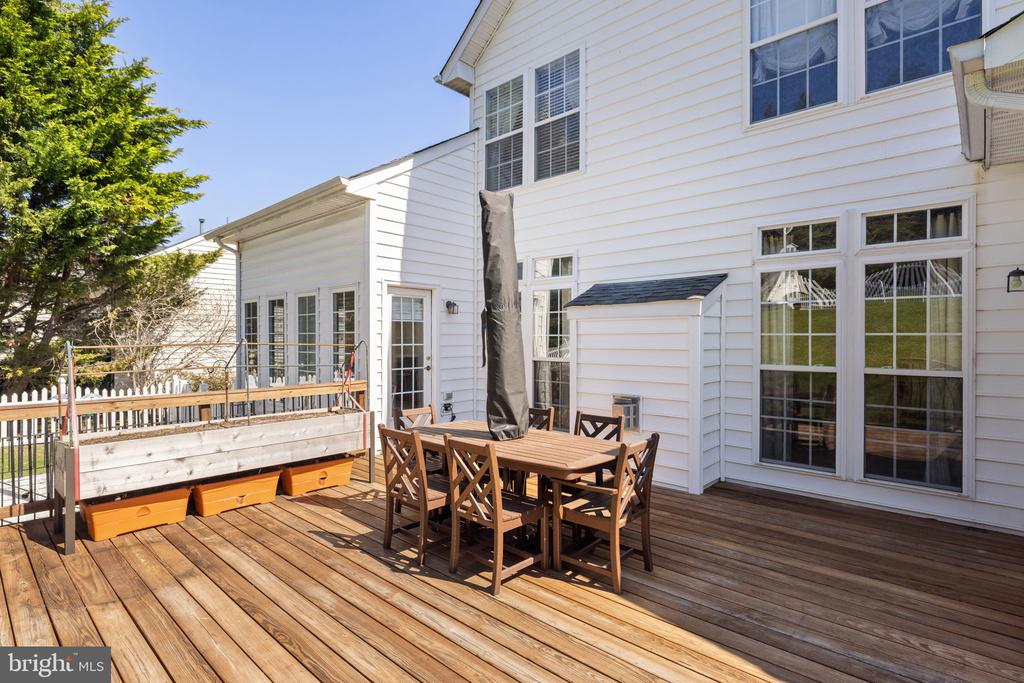 364 PRESTON DRIVE