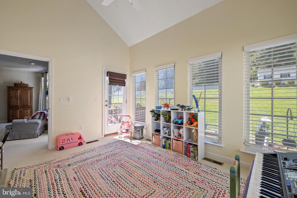 364 PRESTON DRIVE