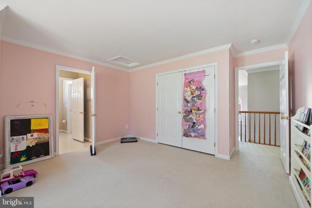 364 PRESTON DRIVE