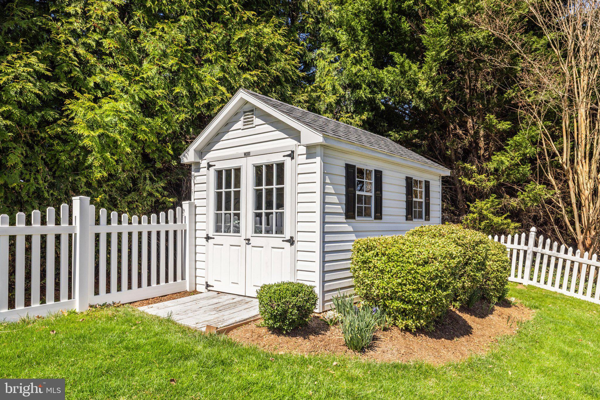 364 PRESTON DRIVE