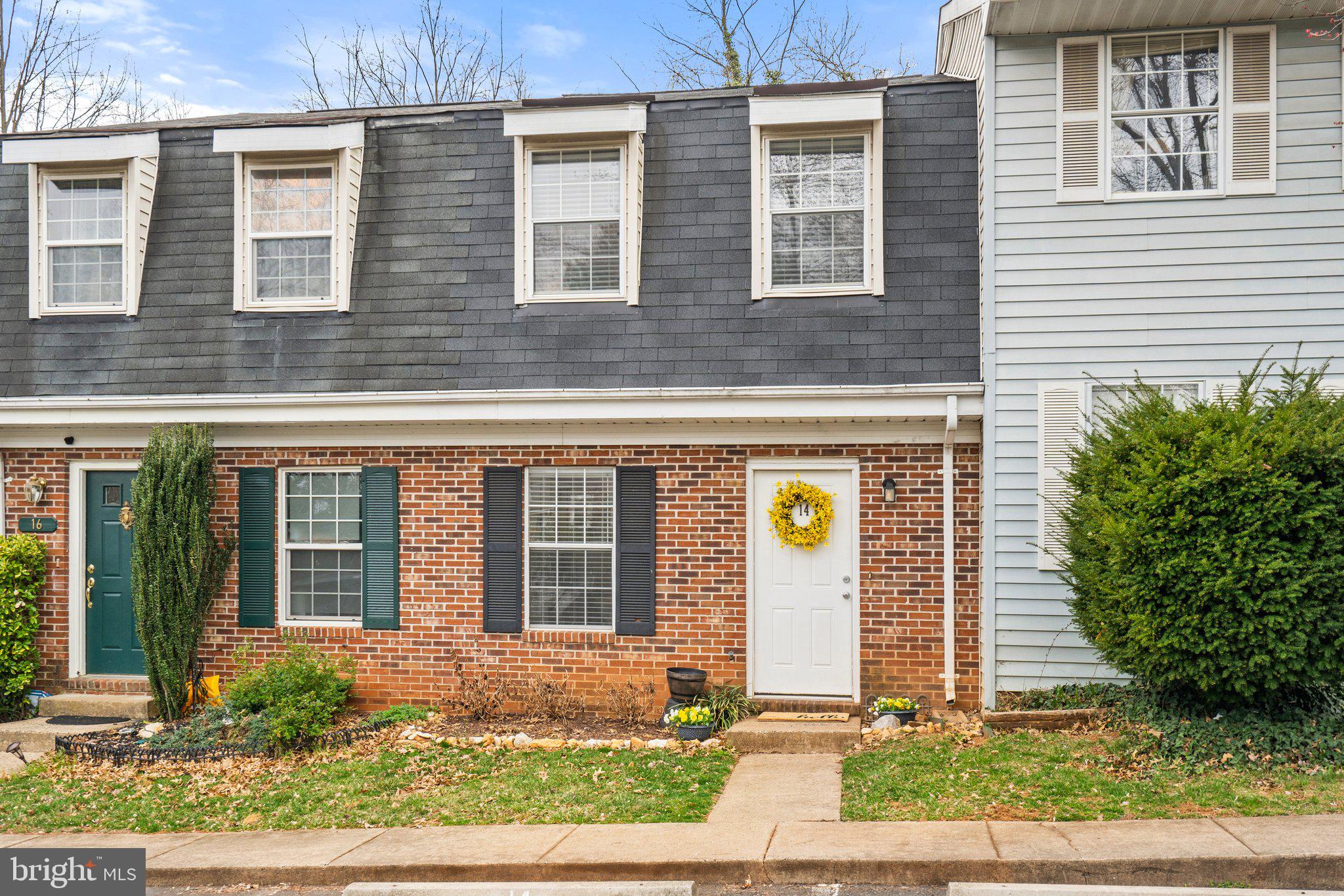 14 KINGSBRIDGE COURT