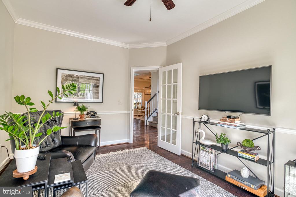 7179 BREWSTER LANE