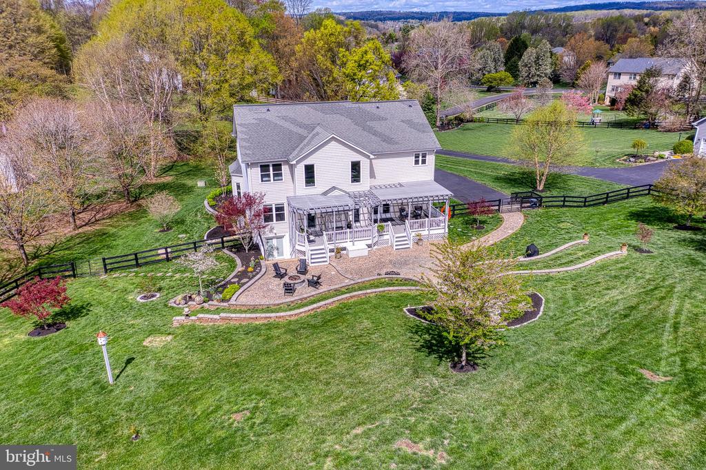 7179 BREWSTER LANE
