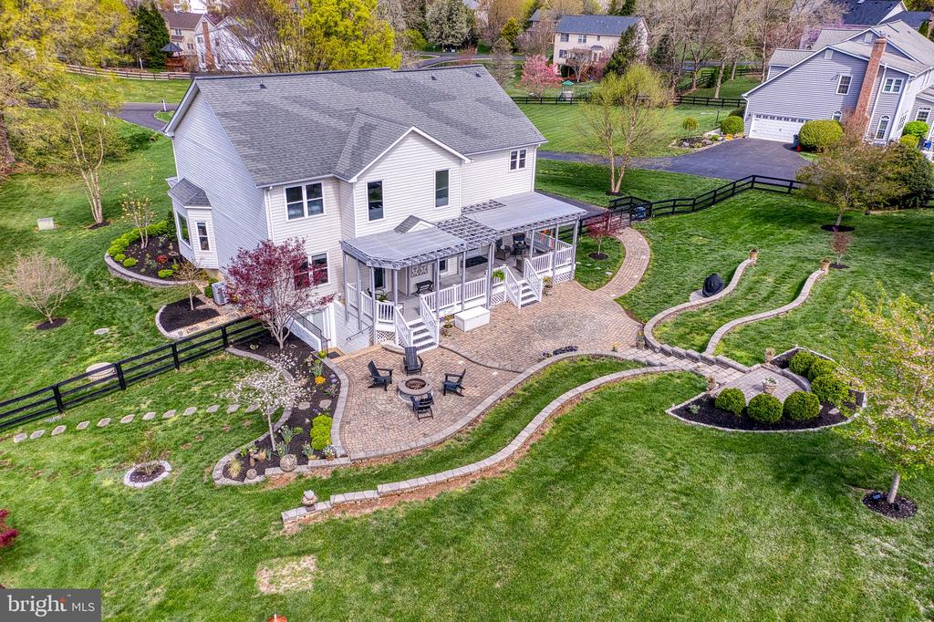 7179 BREWSTER LANE