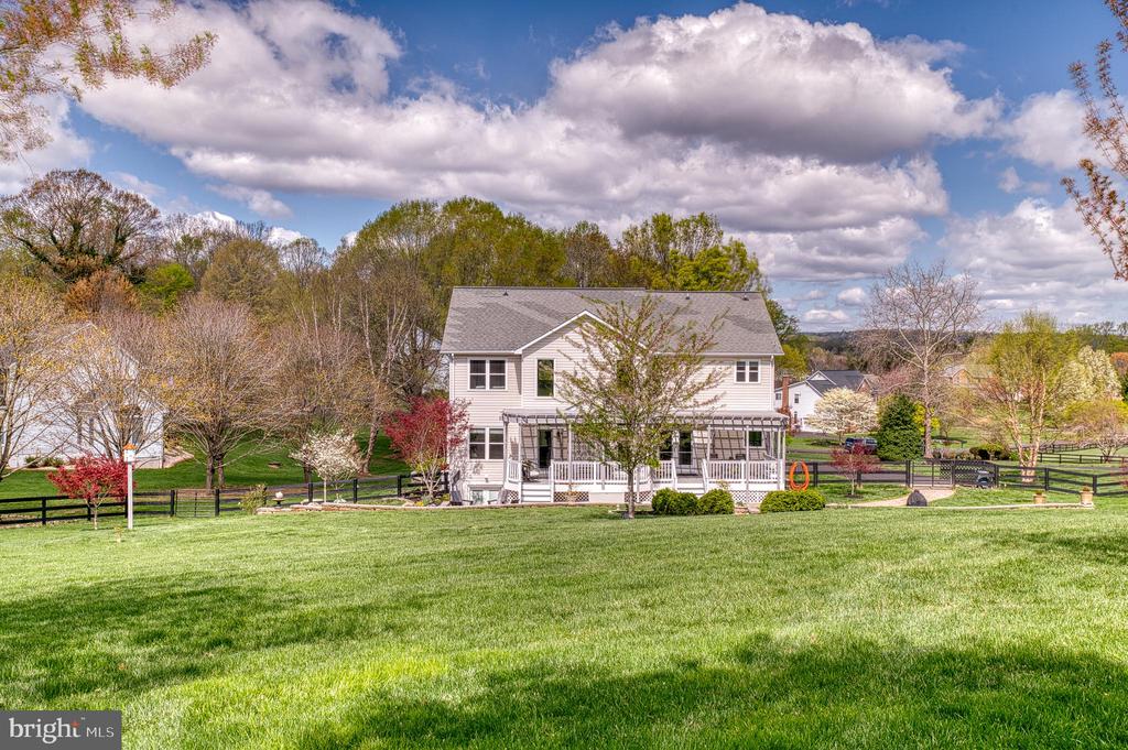 7179 BREWSTER LANE