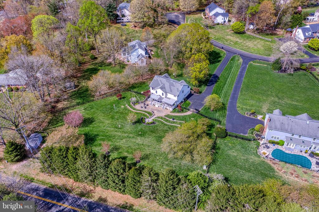 7179 BREWSTER LANE
