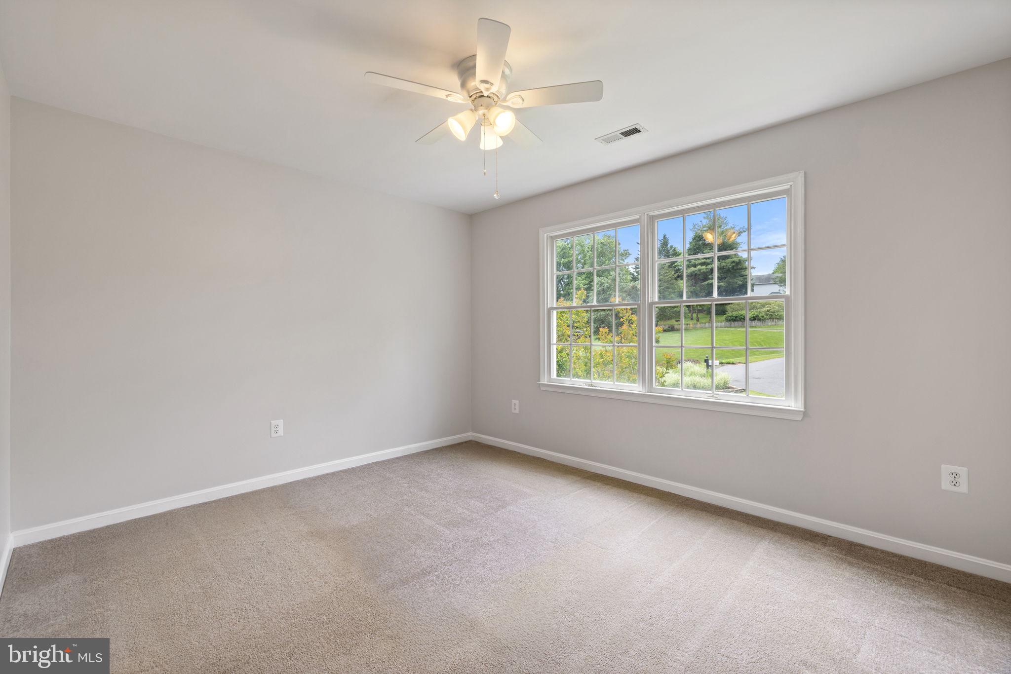 5722 POND VIEW LANE
