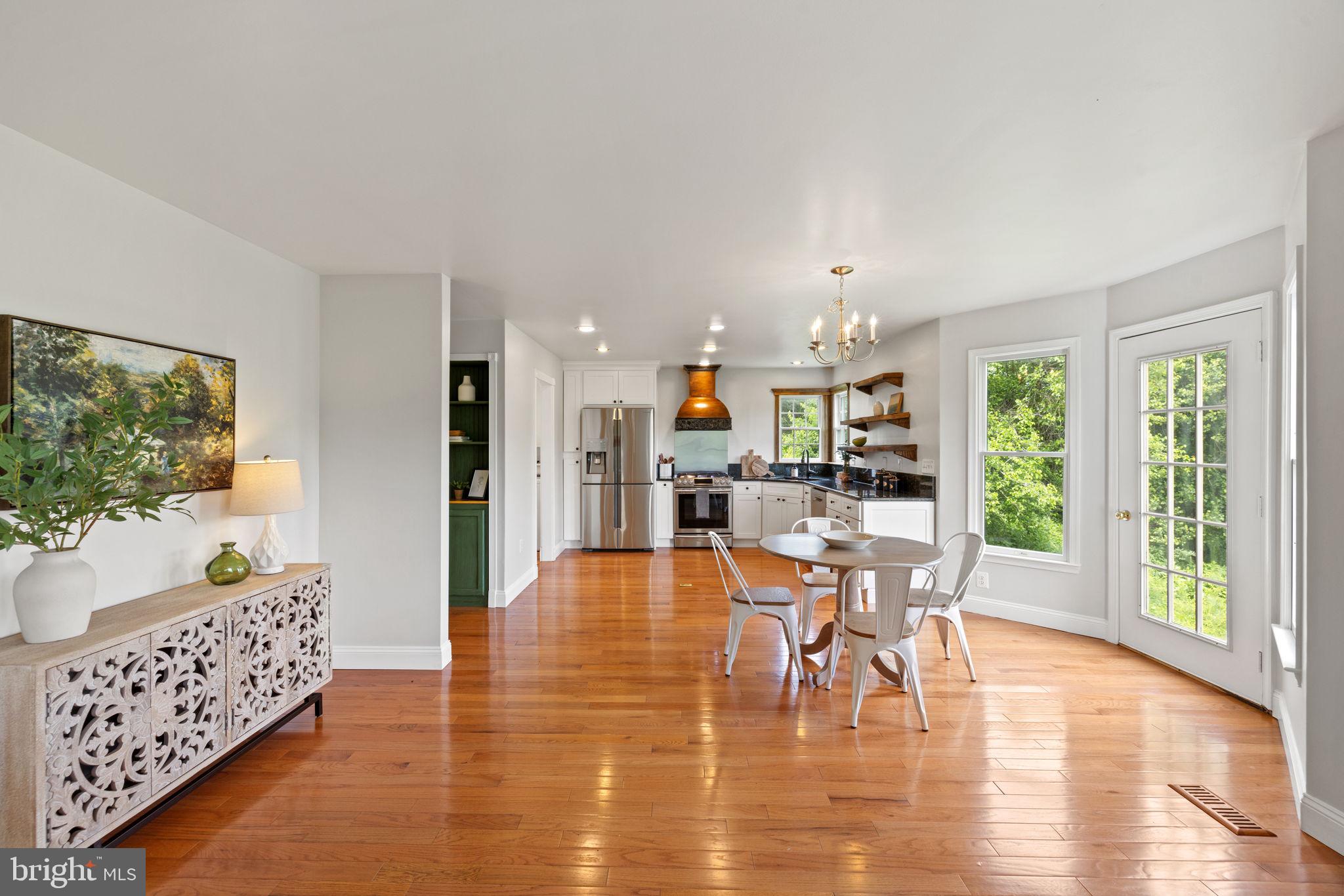 5722 POND VIEW LANE