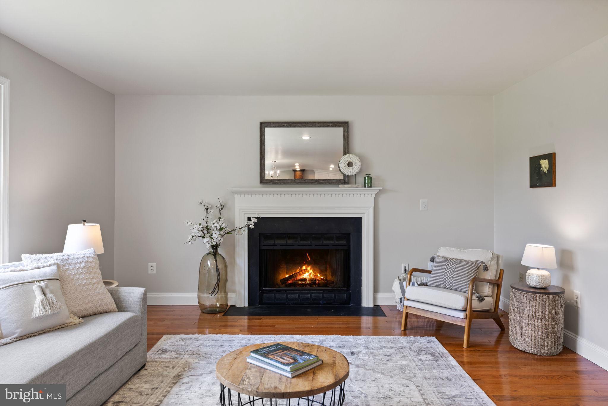 5722 POND VIEW LANE