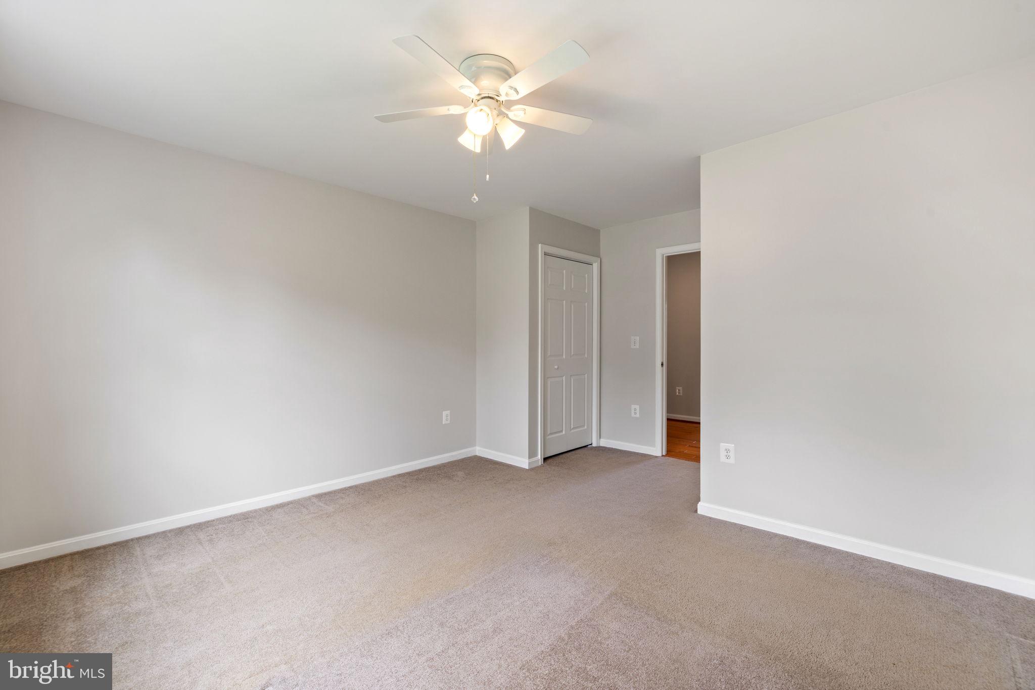 5722 POND VIEW LANE