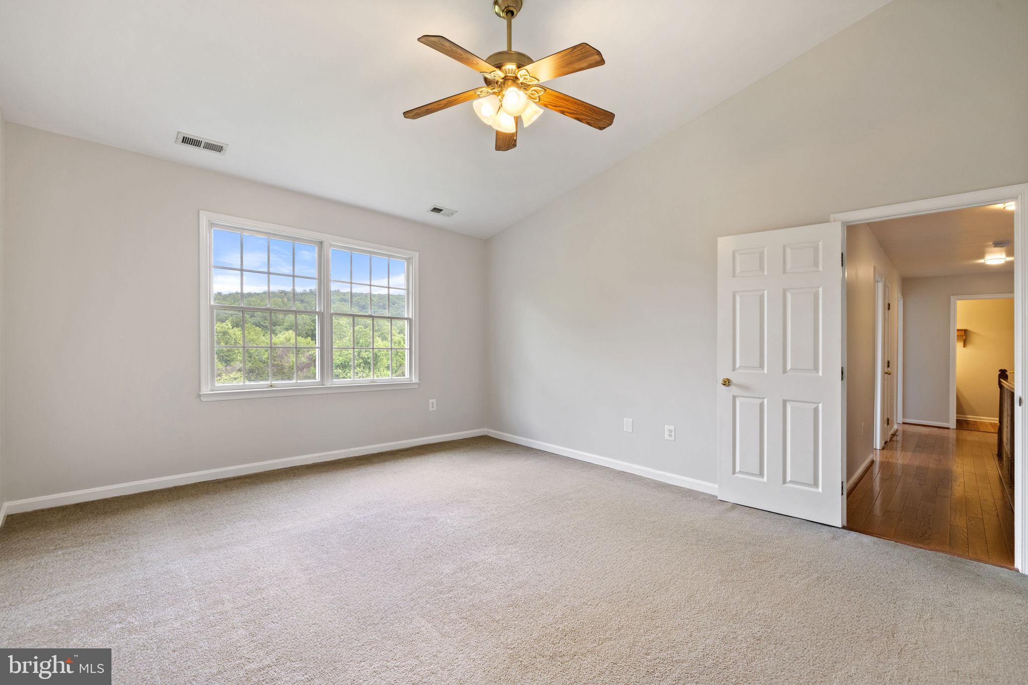 5722 POND VIEW LANE
