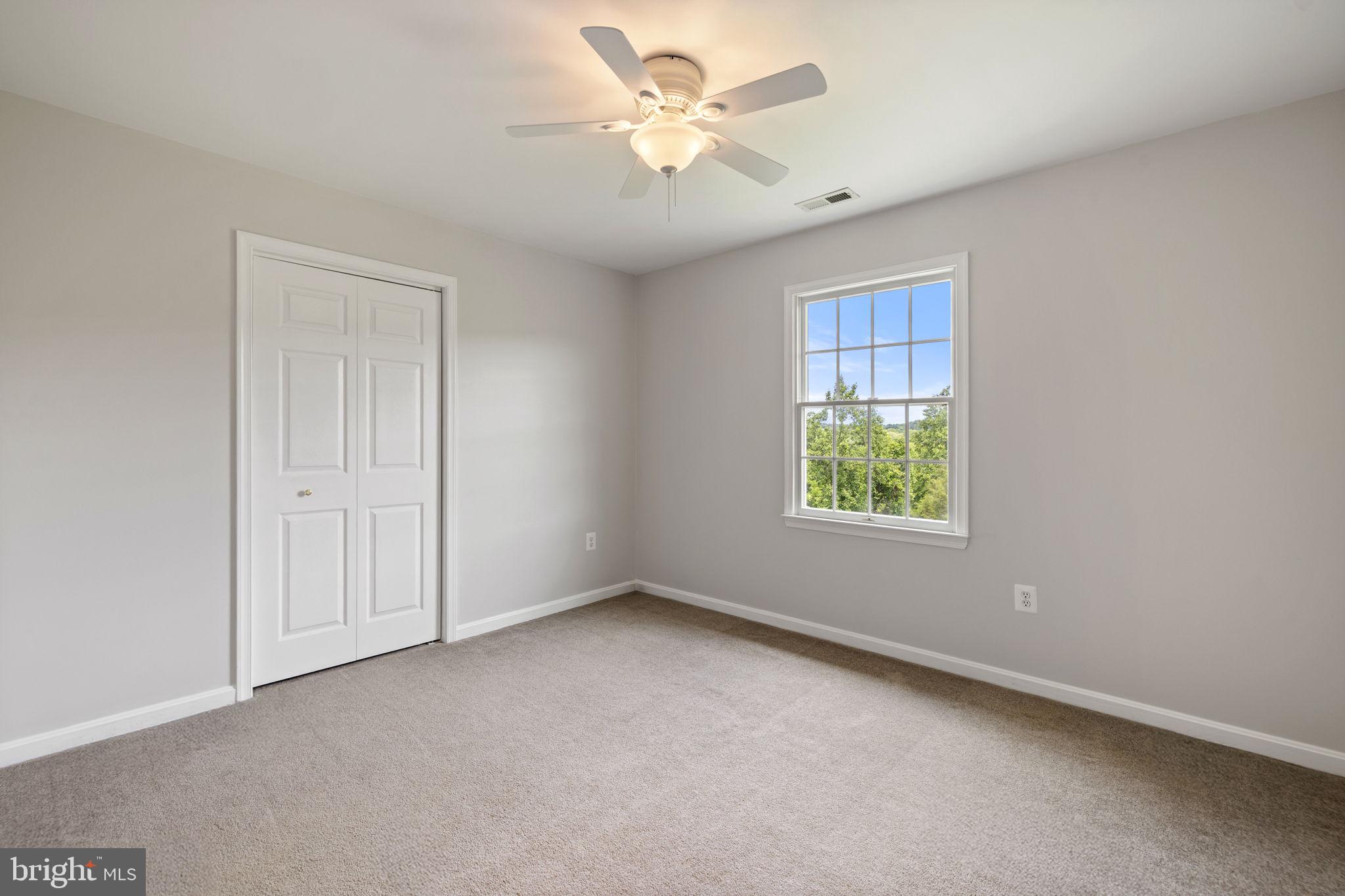 5722 POND VIEW LANE
