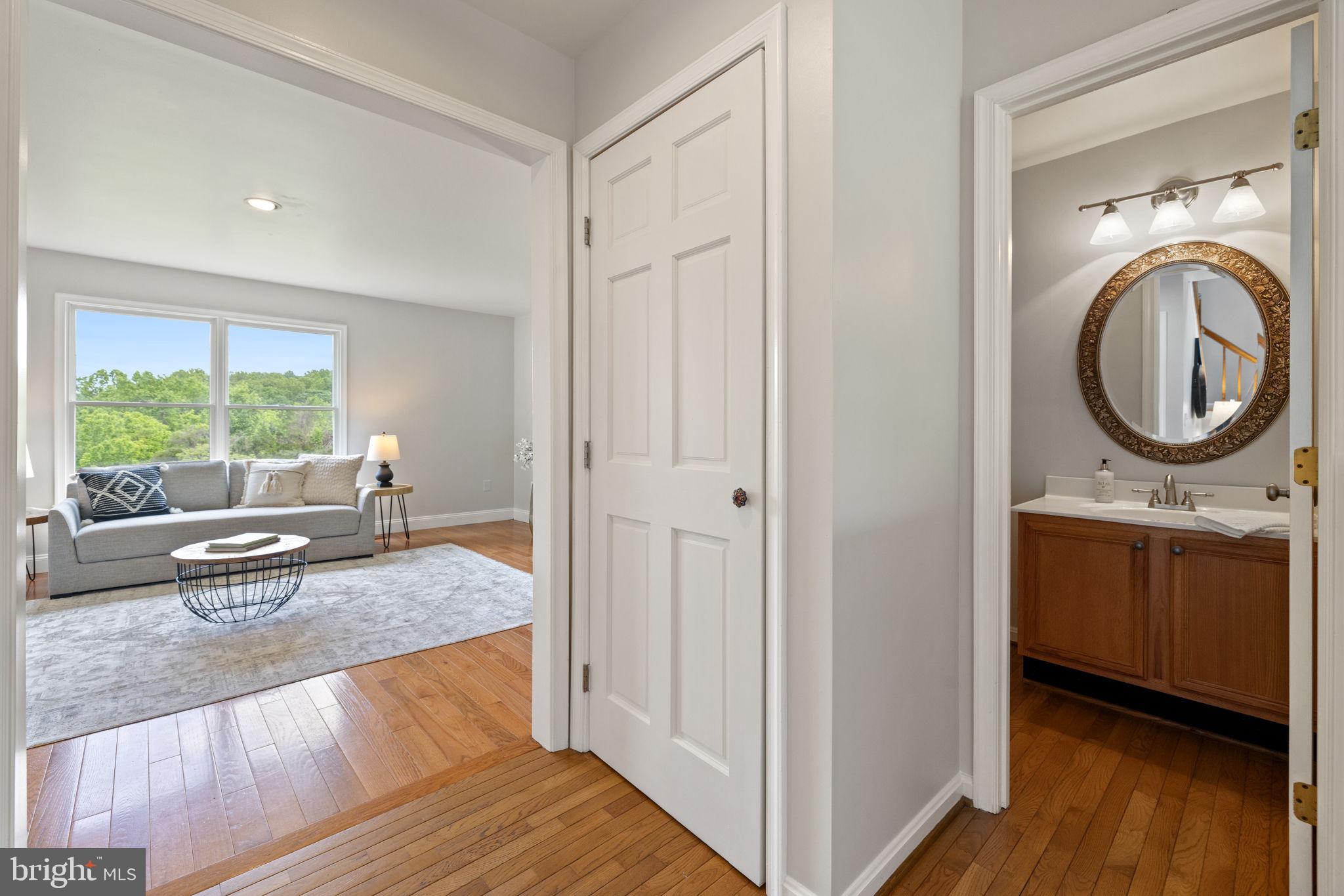 5722 POND VIEW LANE