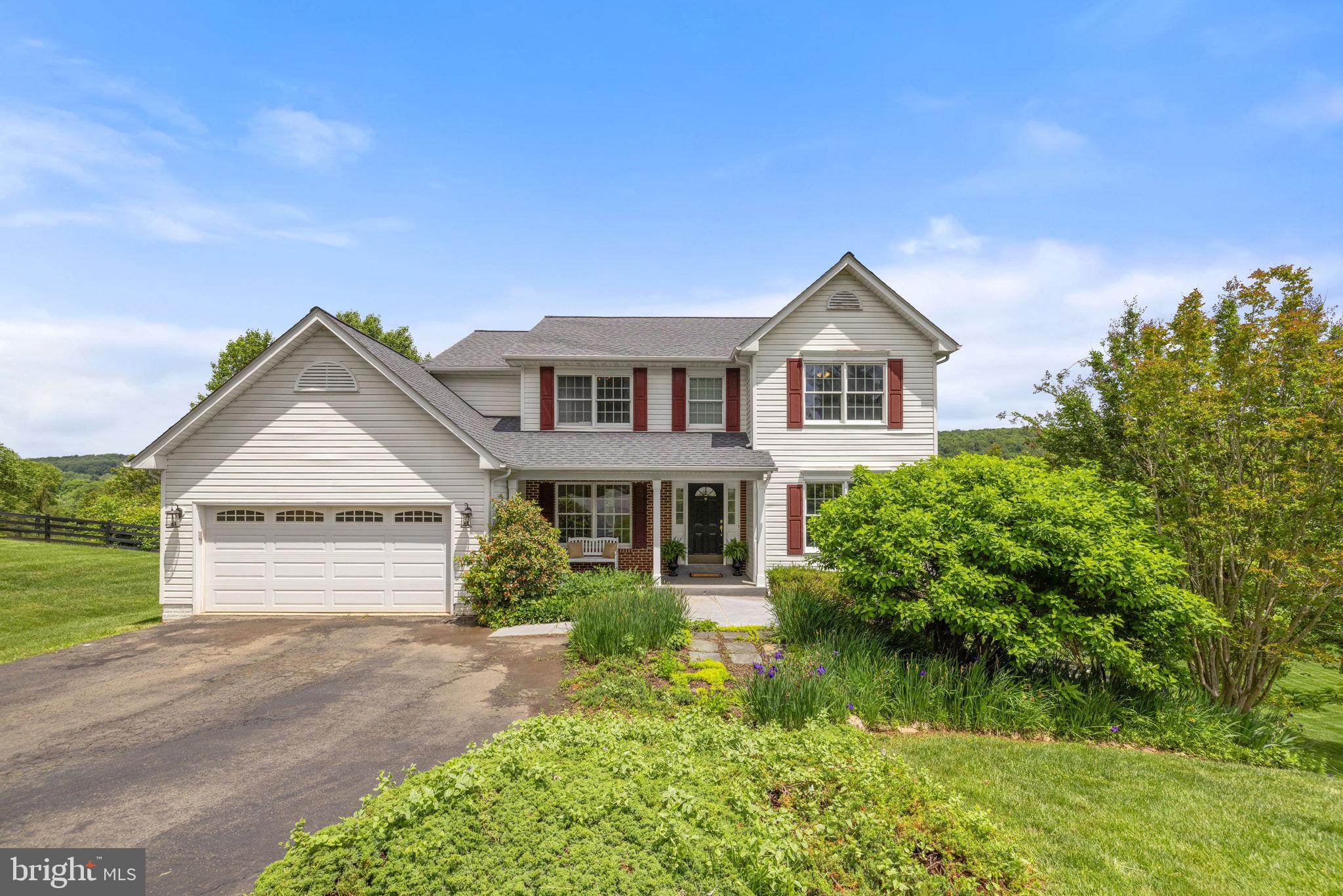 5722 POND VIEW LANE