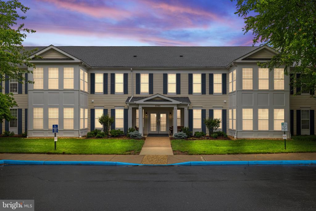6704 HOLLY FARM LANE 203