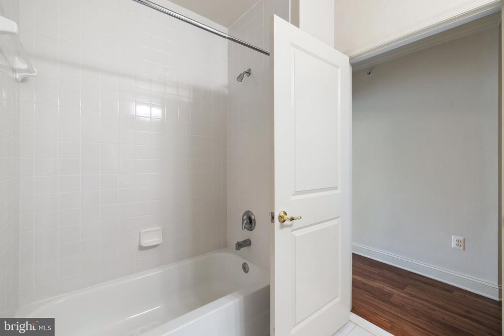 6704 HOLLY FARM LANE 203