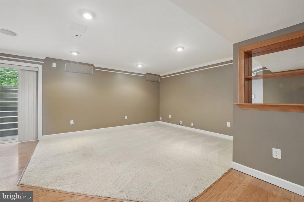 538 Colony Ct