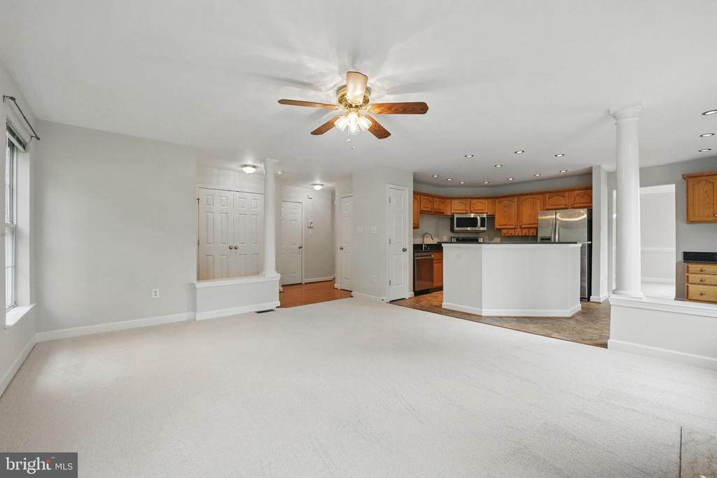 538 Colony Ct