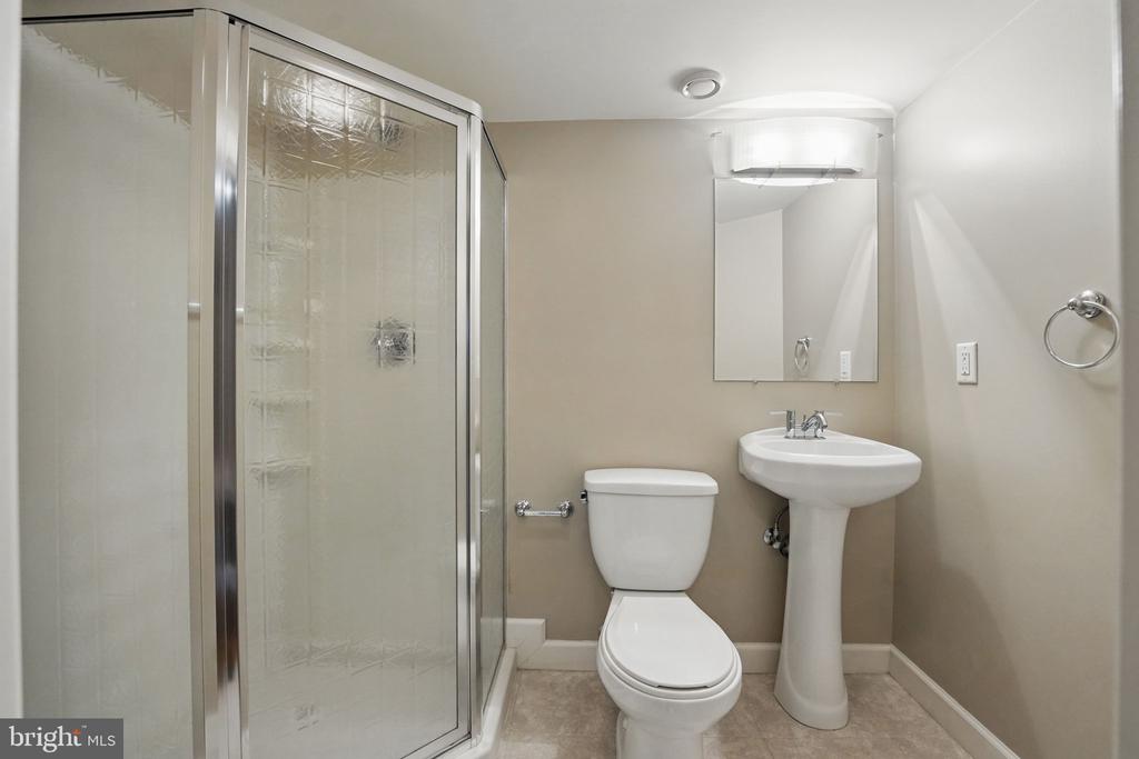 538 Colony Ct