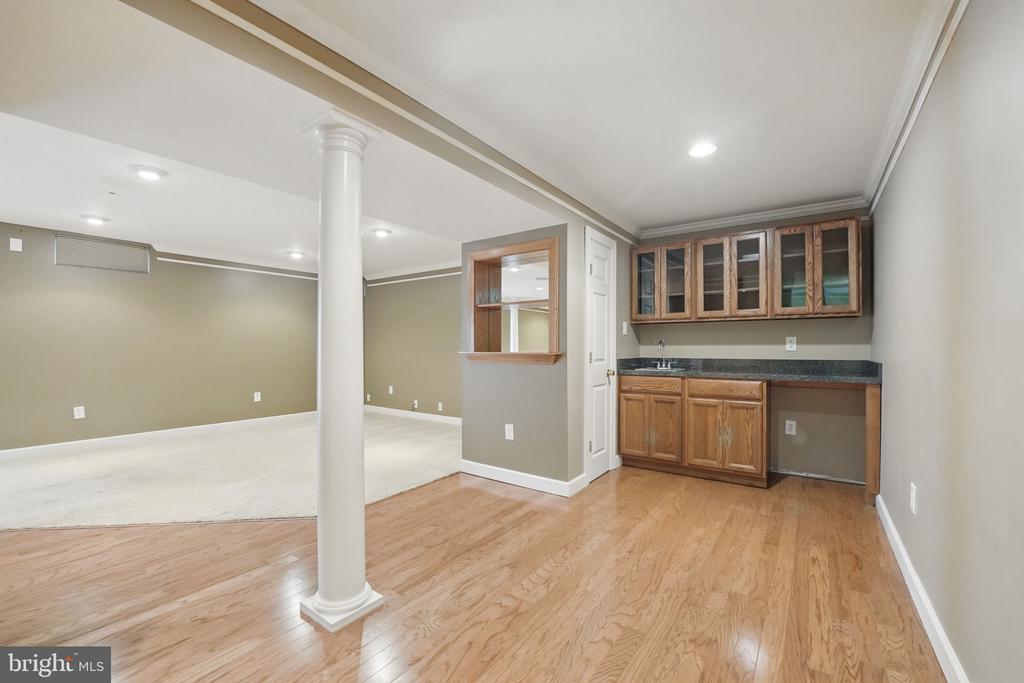 538 Colony Ct