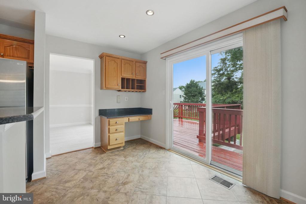 538 Colony Ct