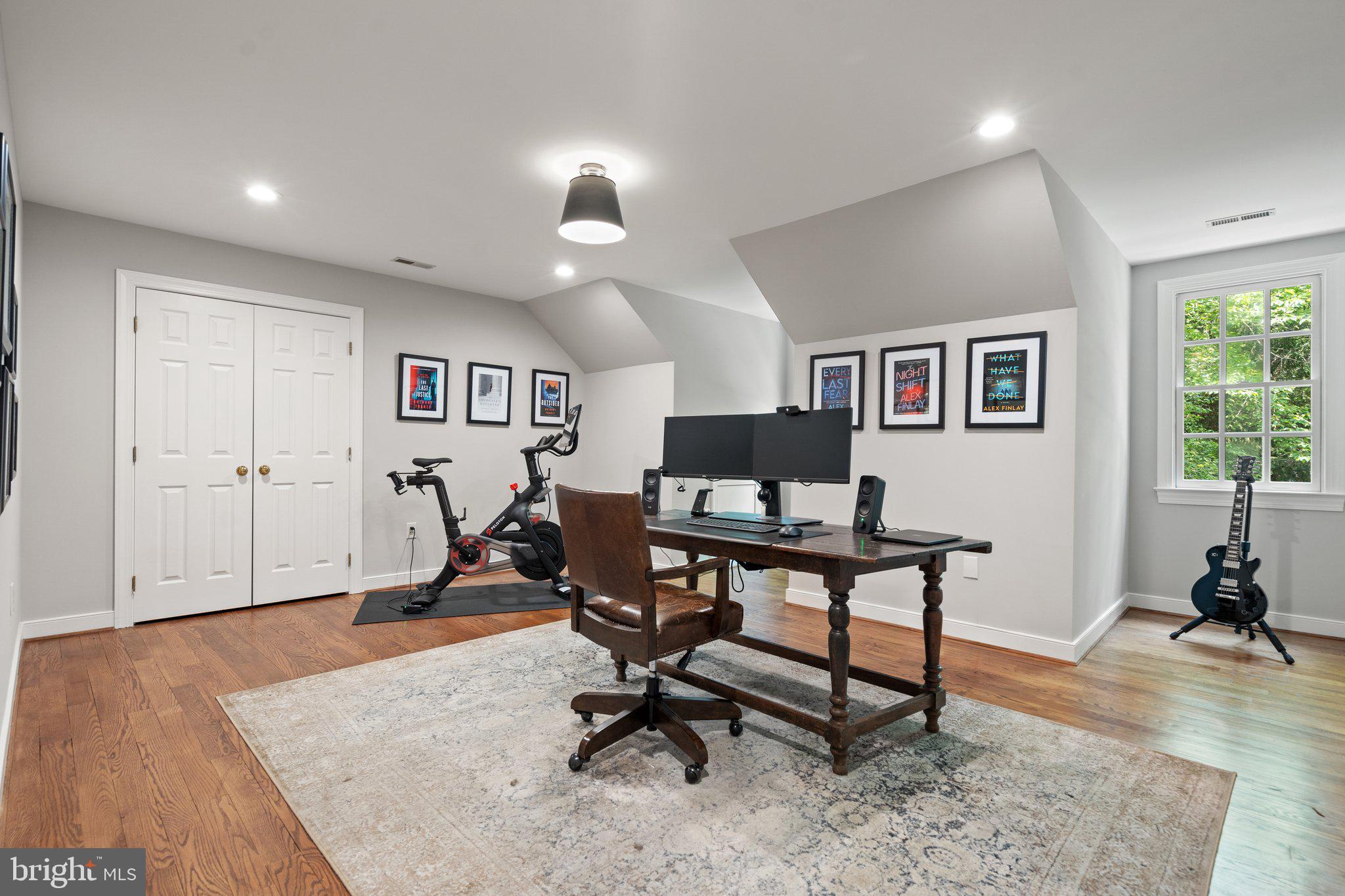 6008 FINCHINGFIELD ROAD