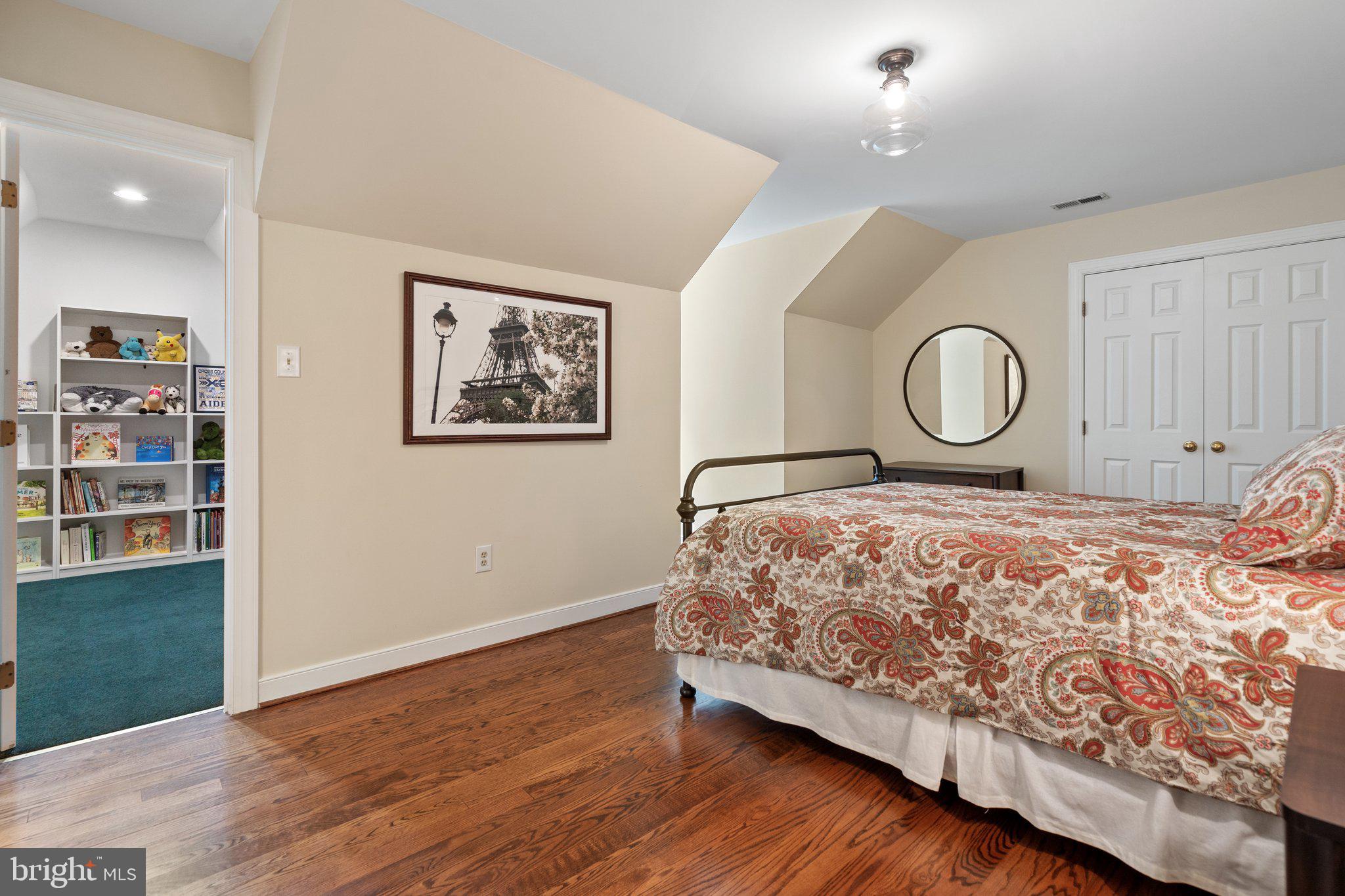 6008 FINCHINGFIELD ROAD