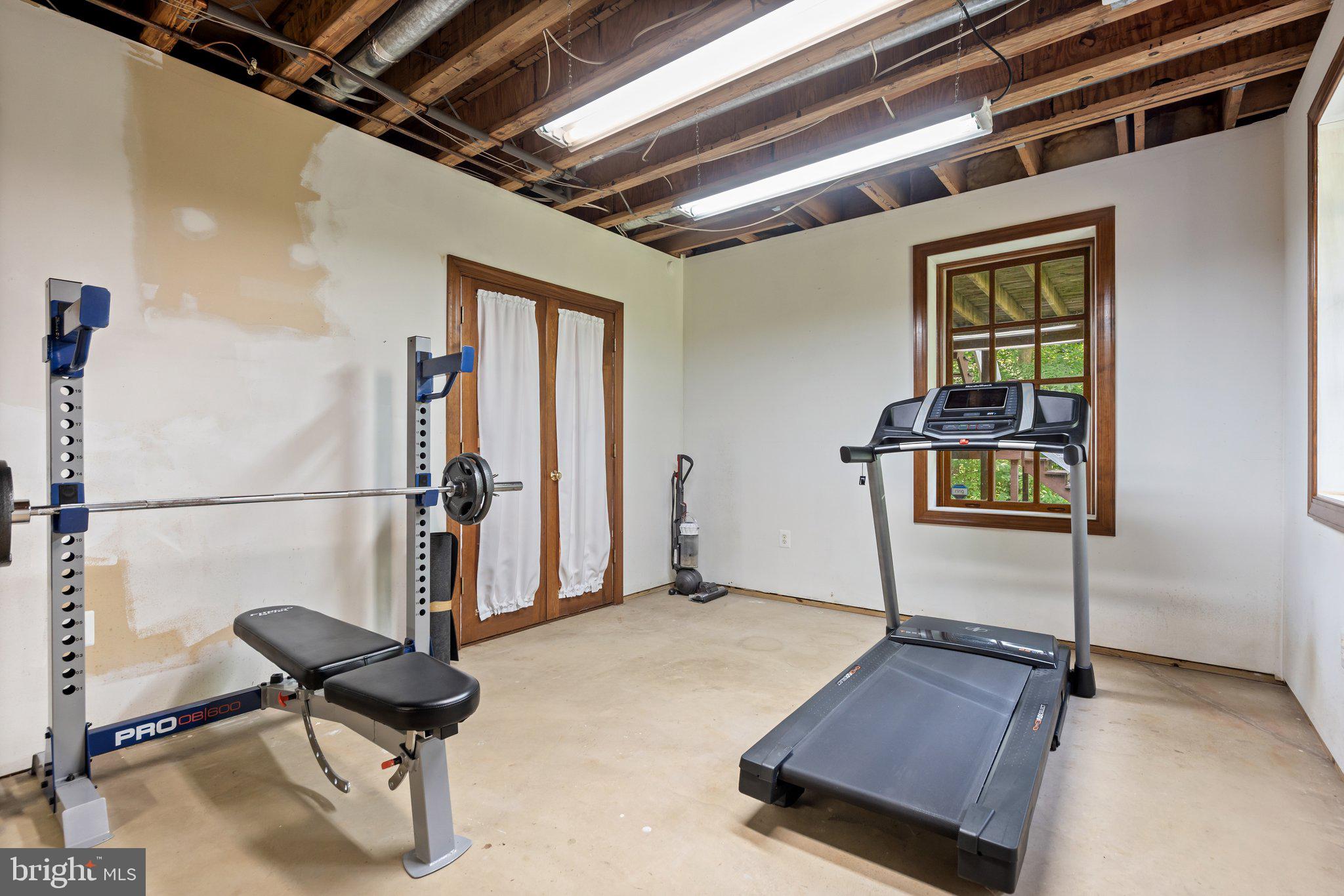 6008 FINCHINGFIELD ROAD