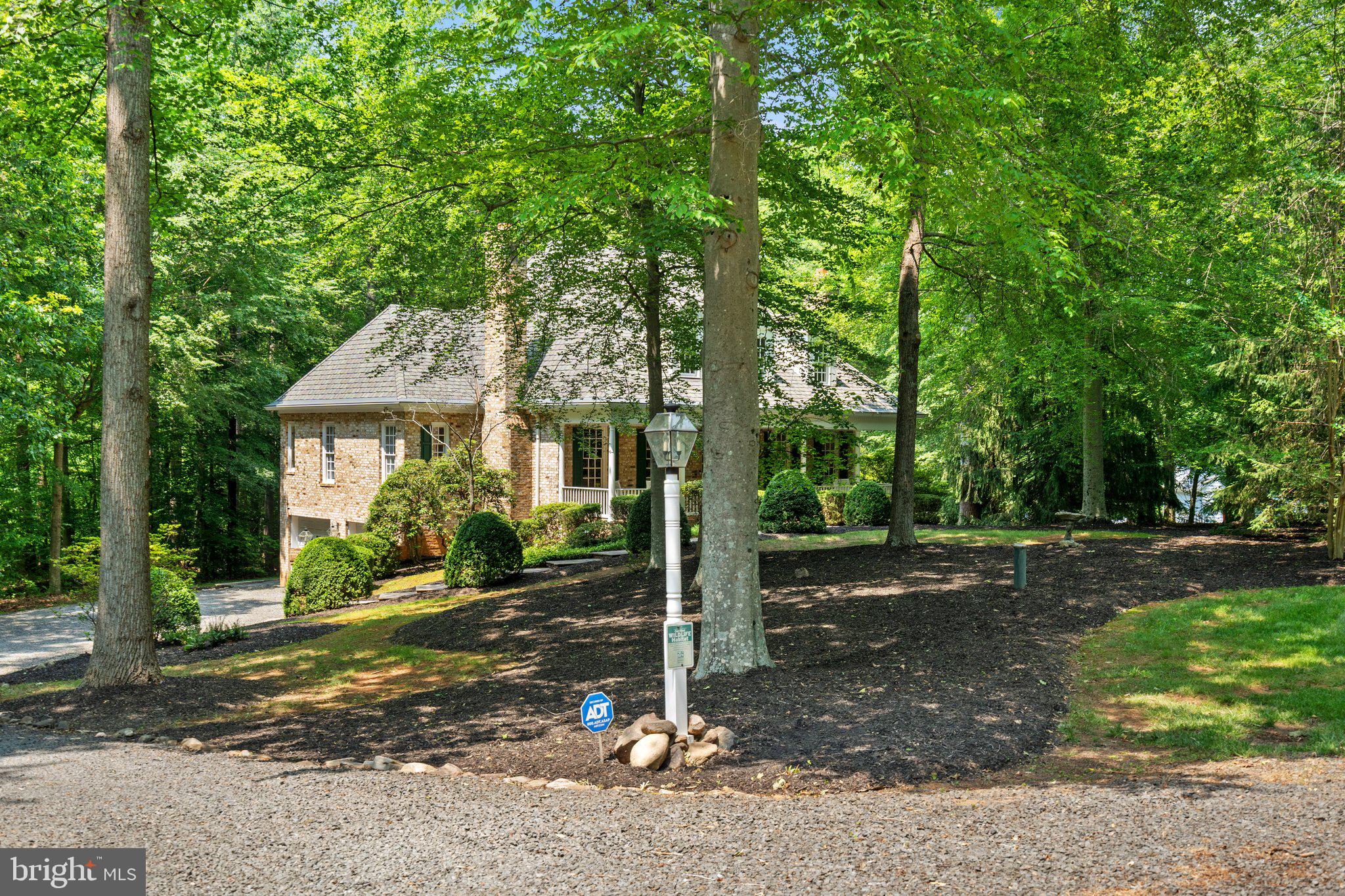 6008 FINCHINGFIELD ROAD