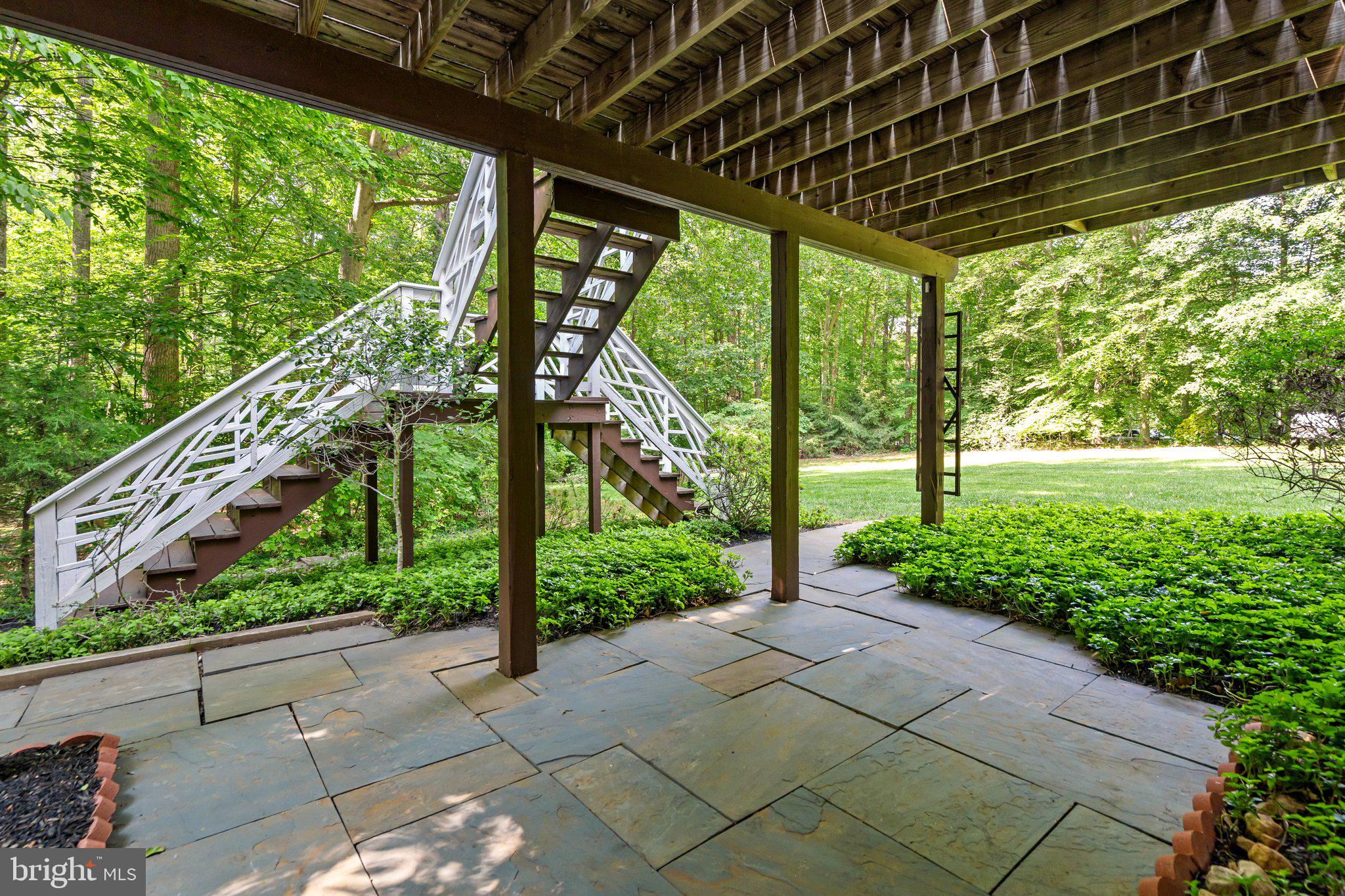 6008 FINCHINGFIELD ROAD