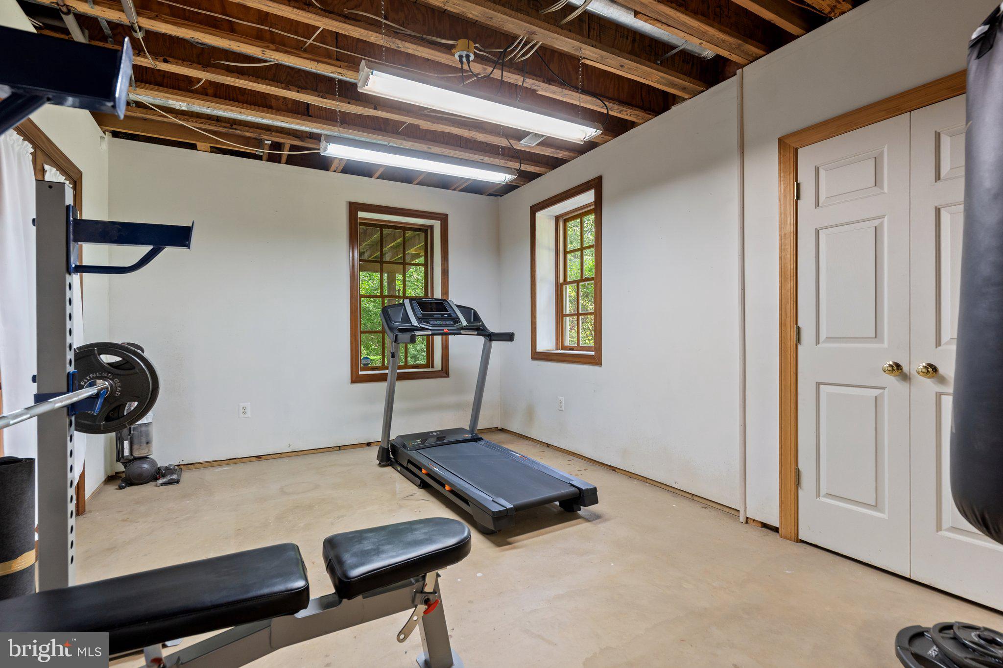 6008 FINCHINGFIELD ROAD