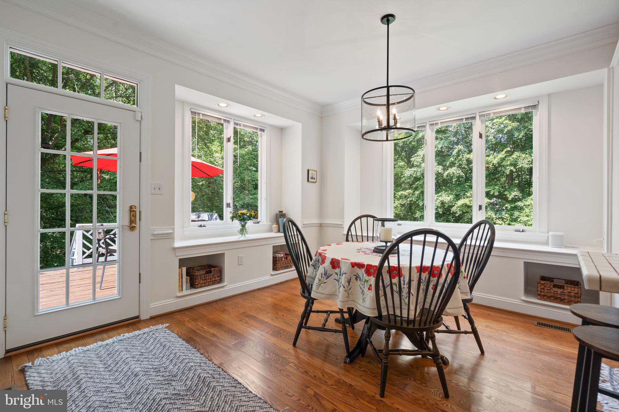 6008 FINCHINGFIELD ROAD