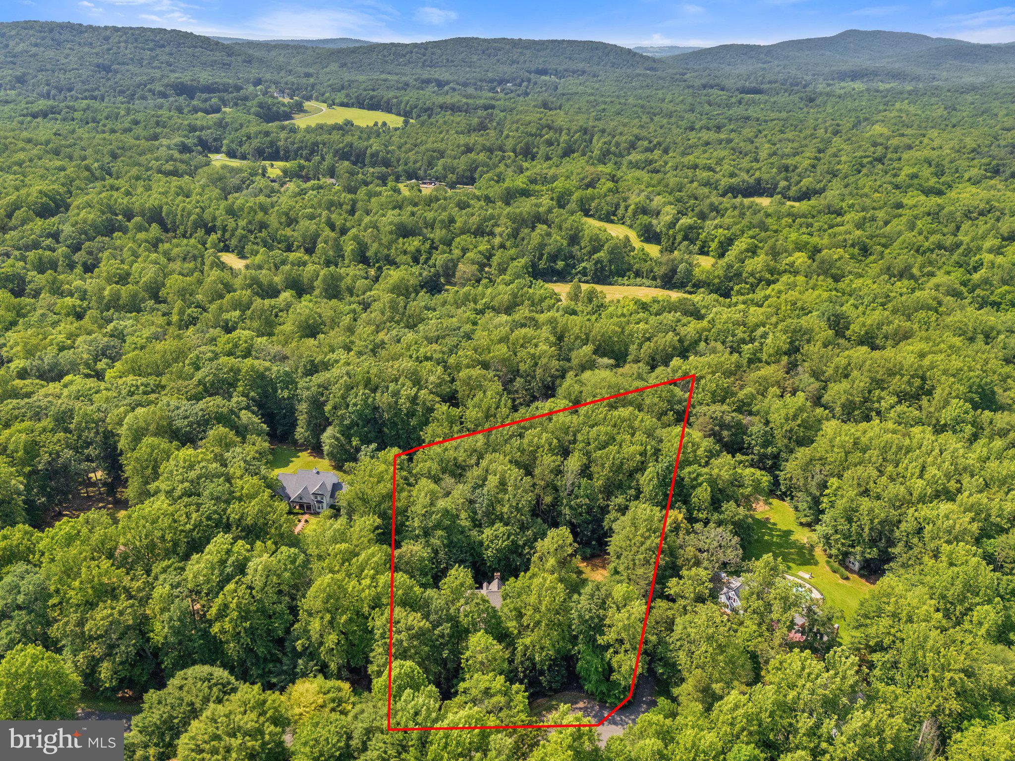 6008 FINCHINGFIELD ROAD