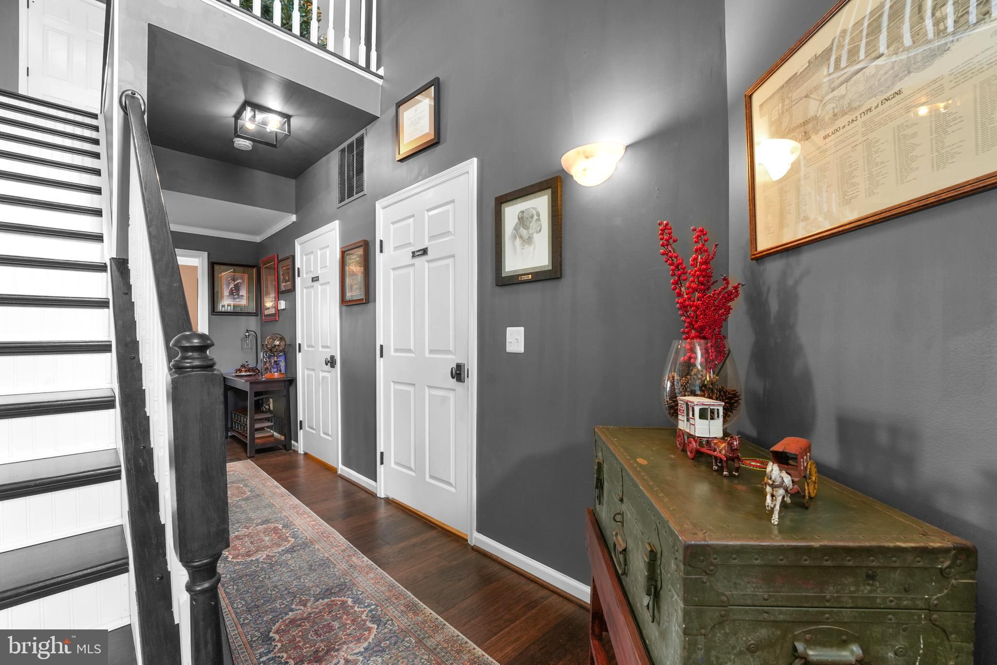 195 ONYX WAY