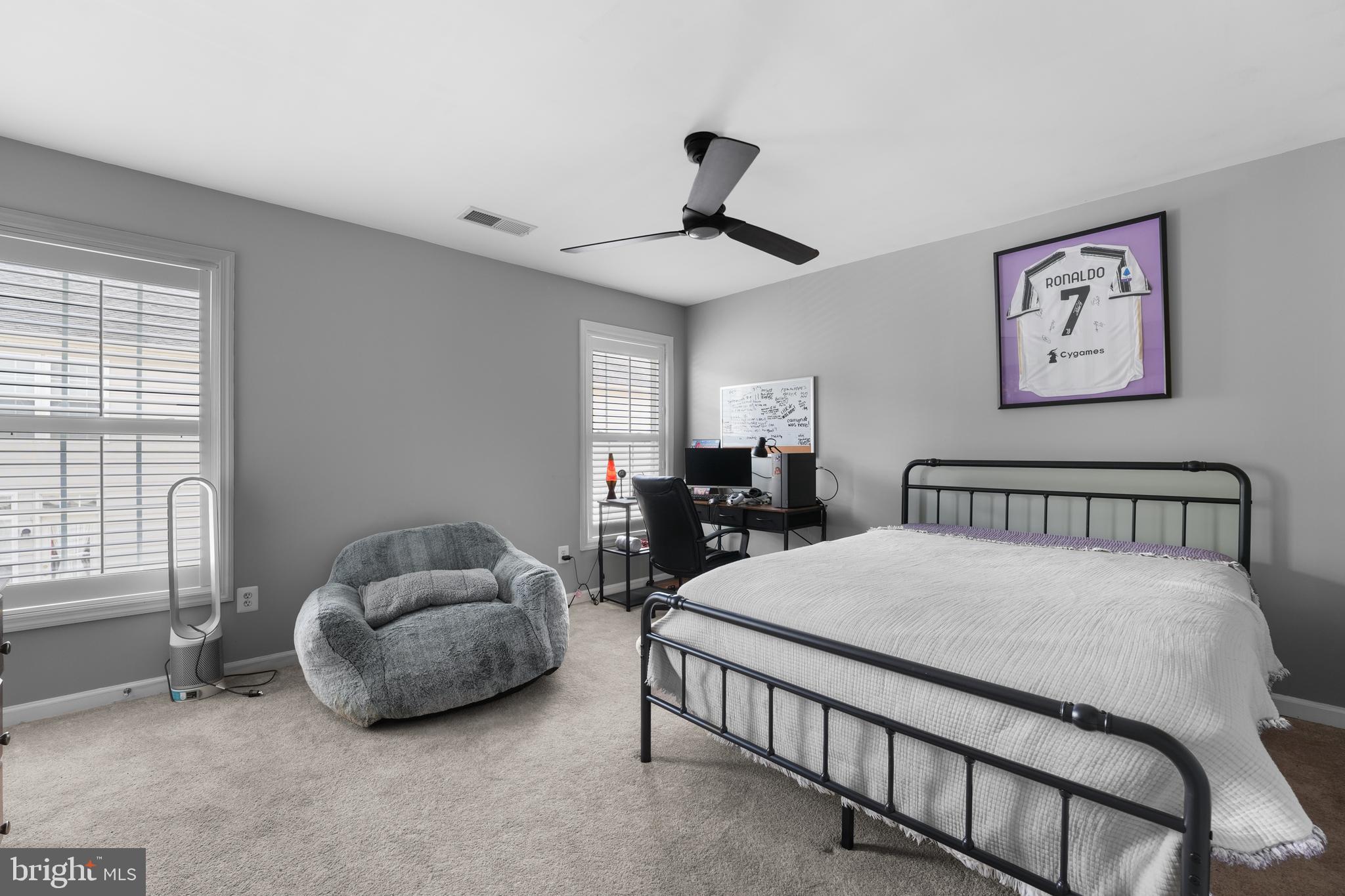 195 ONYX WAY