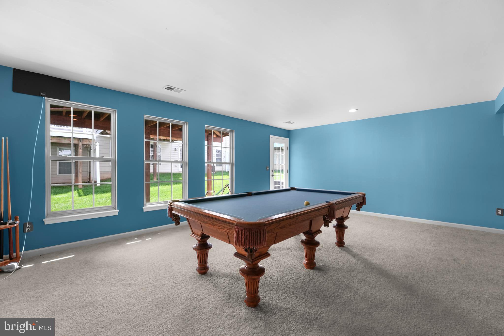 195 ONYX WAY