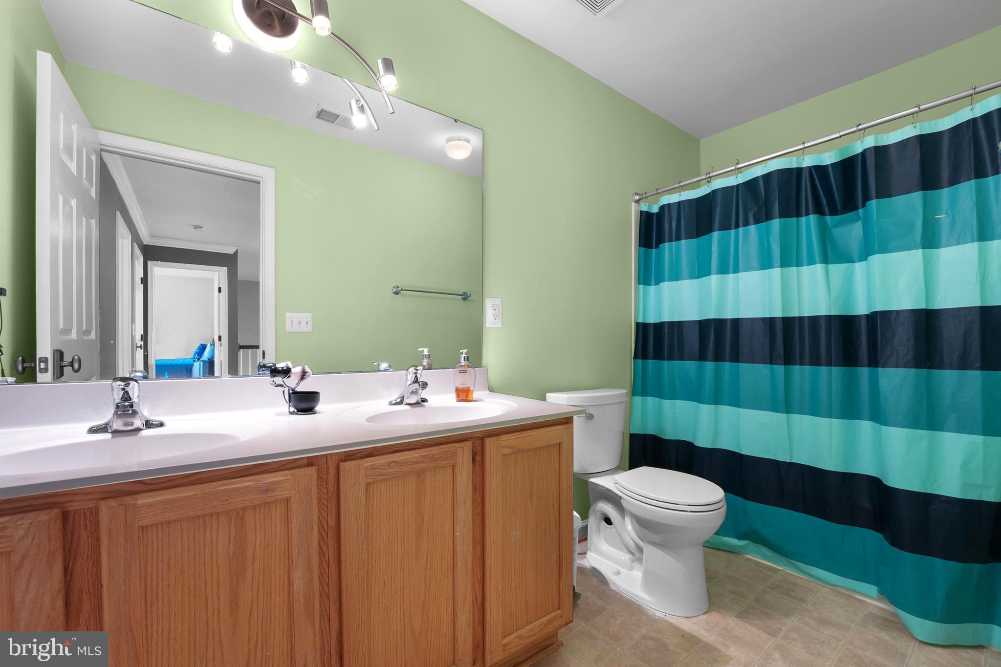195 ONYX WAY