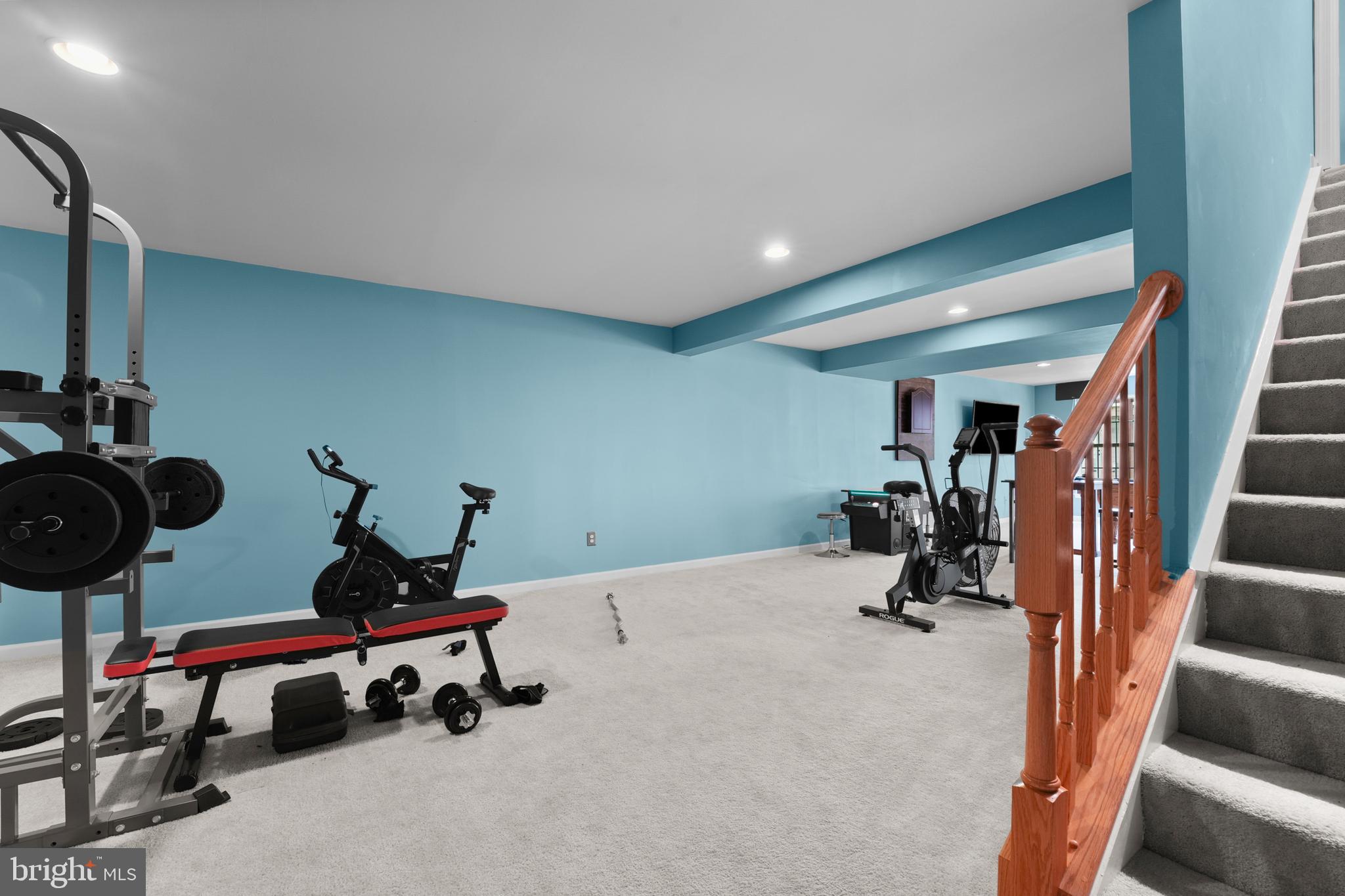 195 ONYX WAY