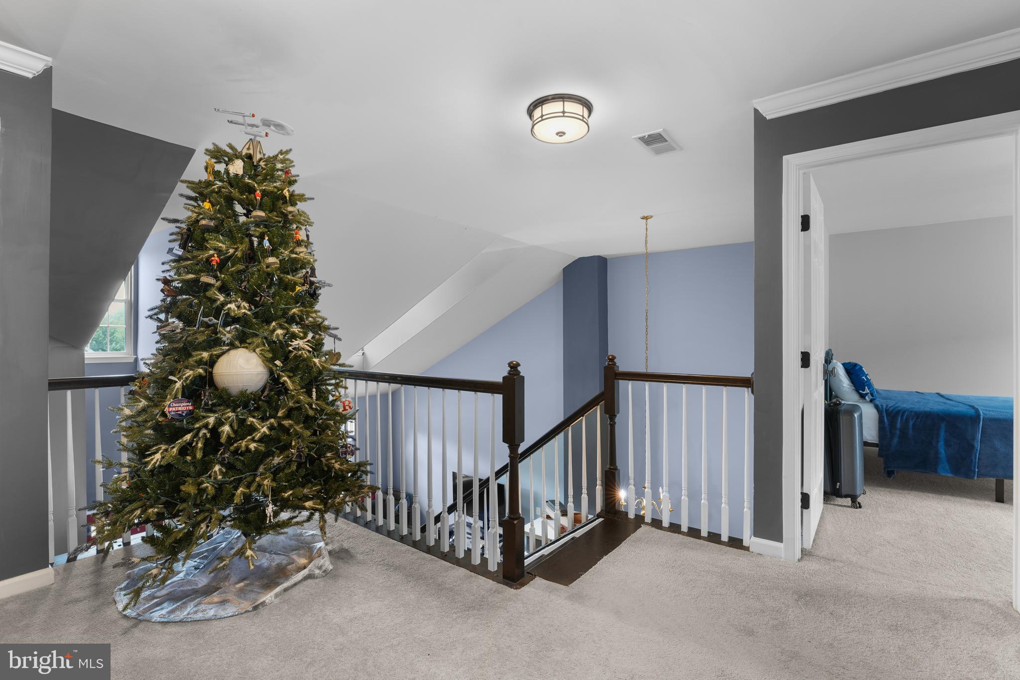195 ONYX WAY