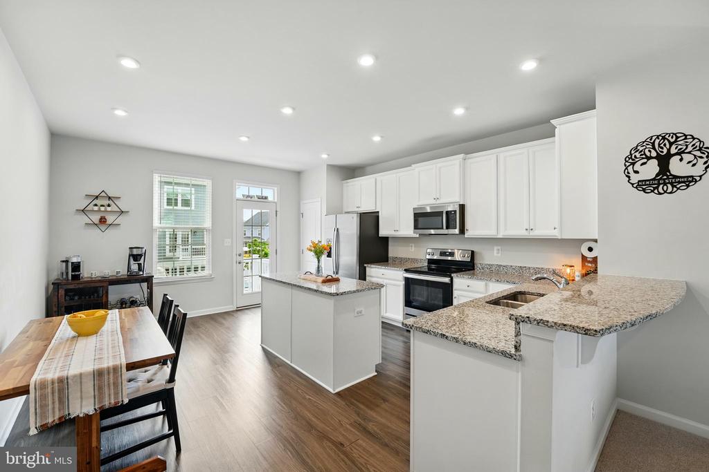 5137 PENN STREET