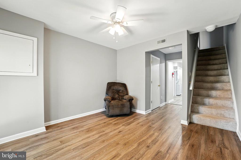 386 FALMOUTH STREET