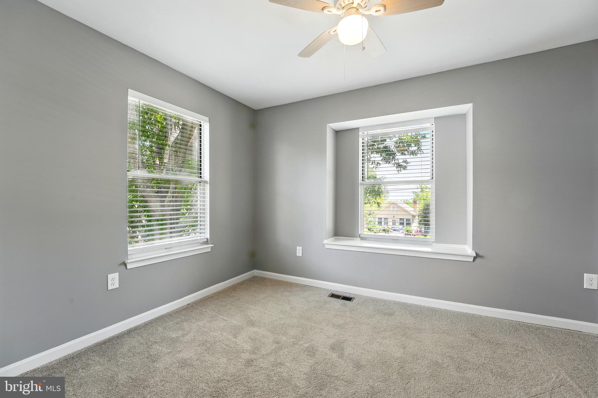 386 FALMOUTH STREET