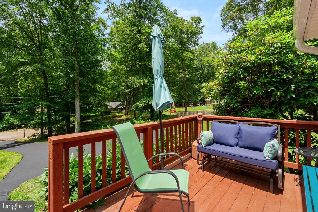 7401 LITTLE COURT