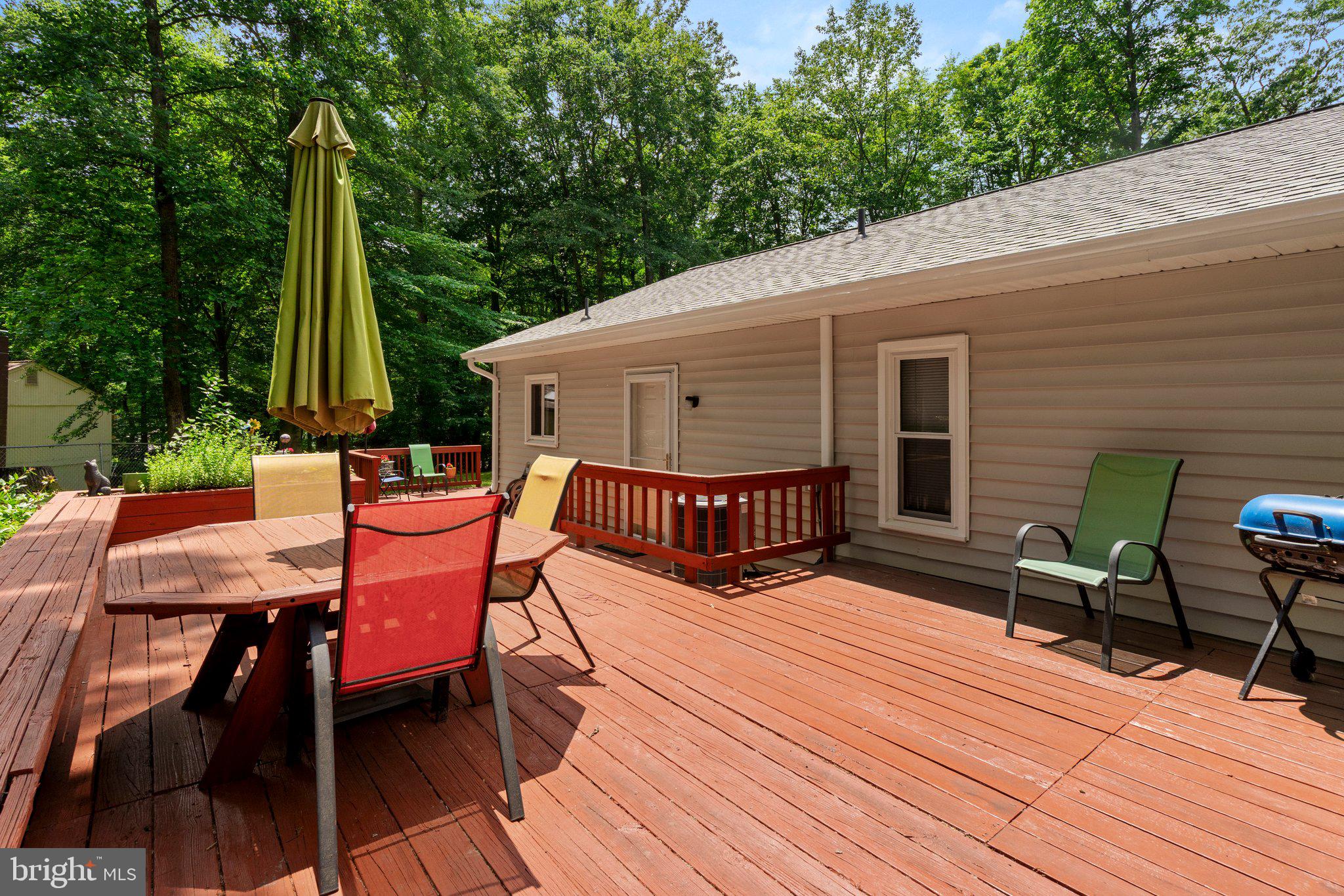 7401 LITTLE COURT