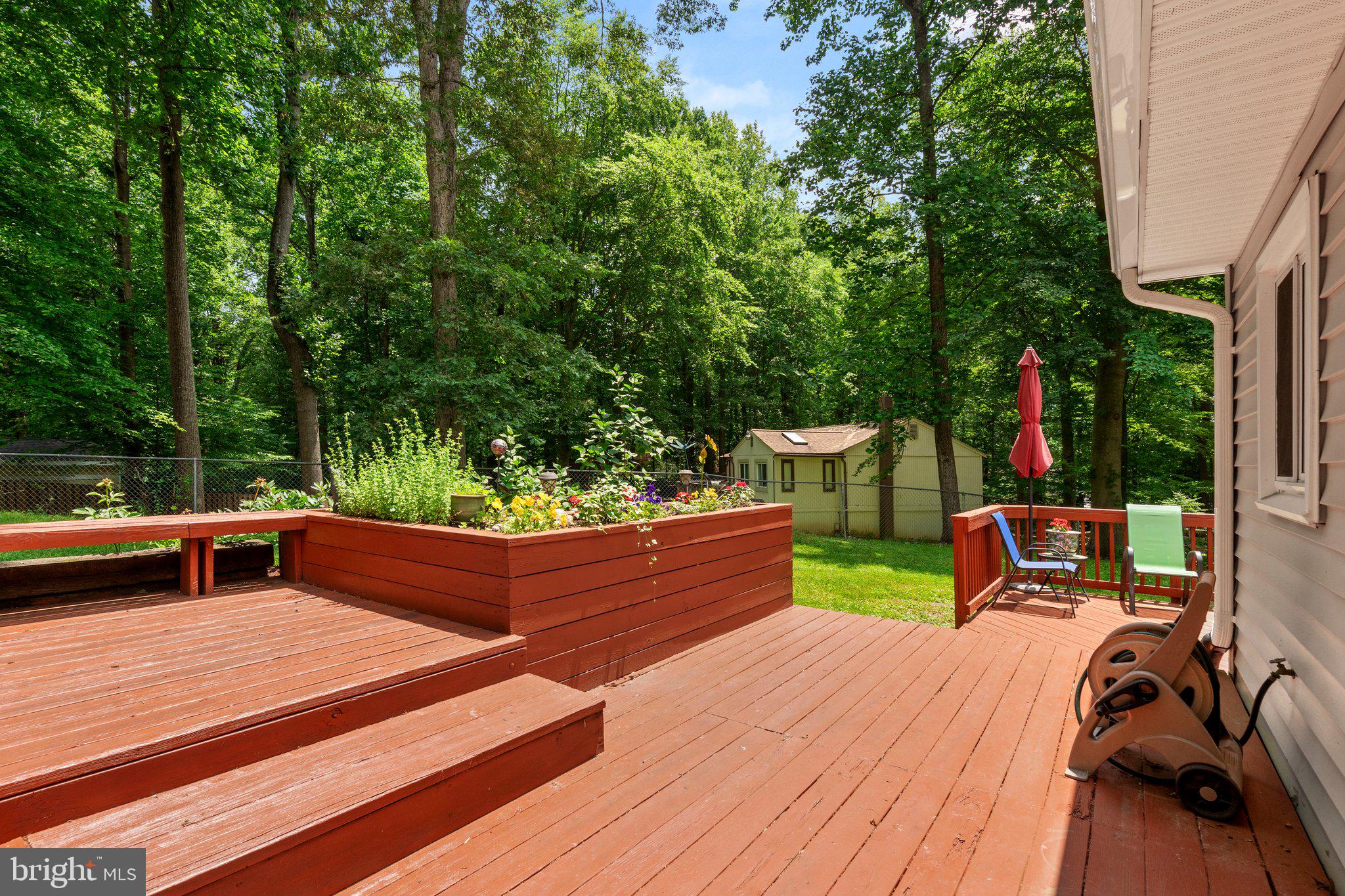 7401 LITTLE COURT