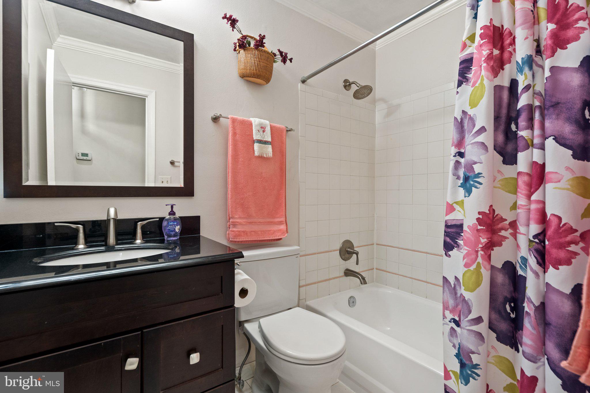 7401 LITTLE COURT