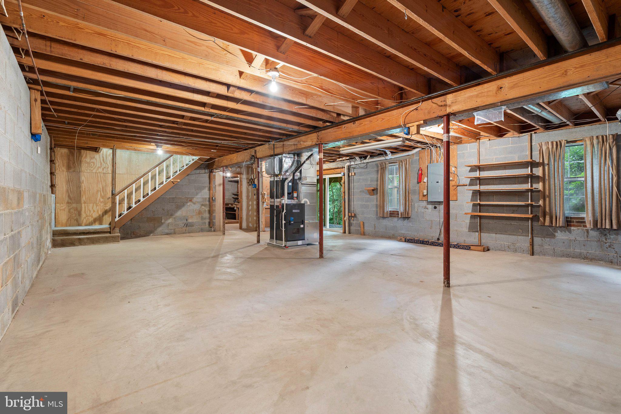 5761 WILSHIRE DRIVE