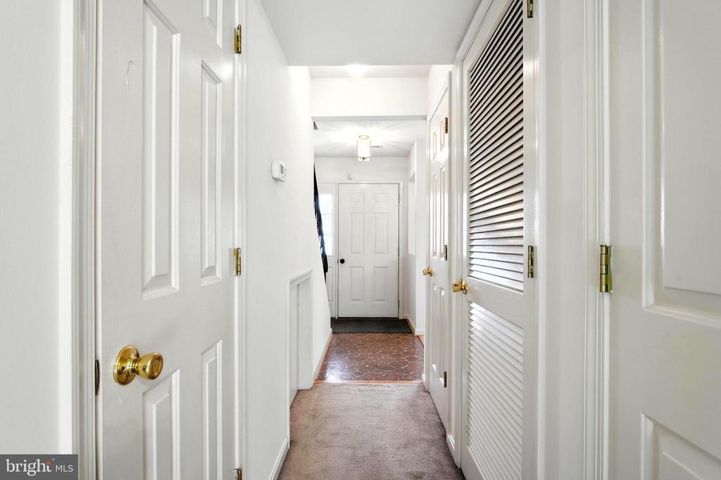 7637 WANKOMA DRIVE