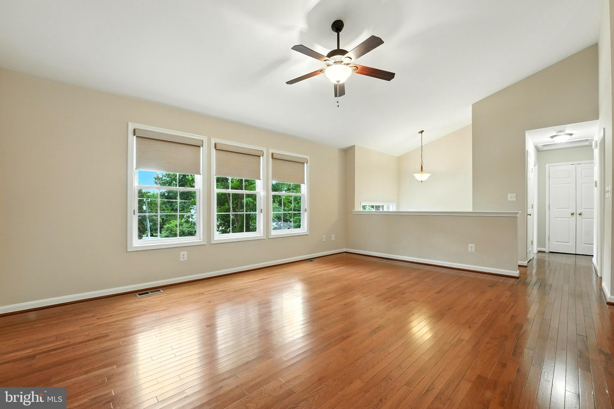 280 ALEXANDRIA PIKE